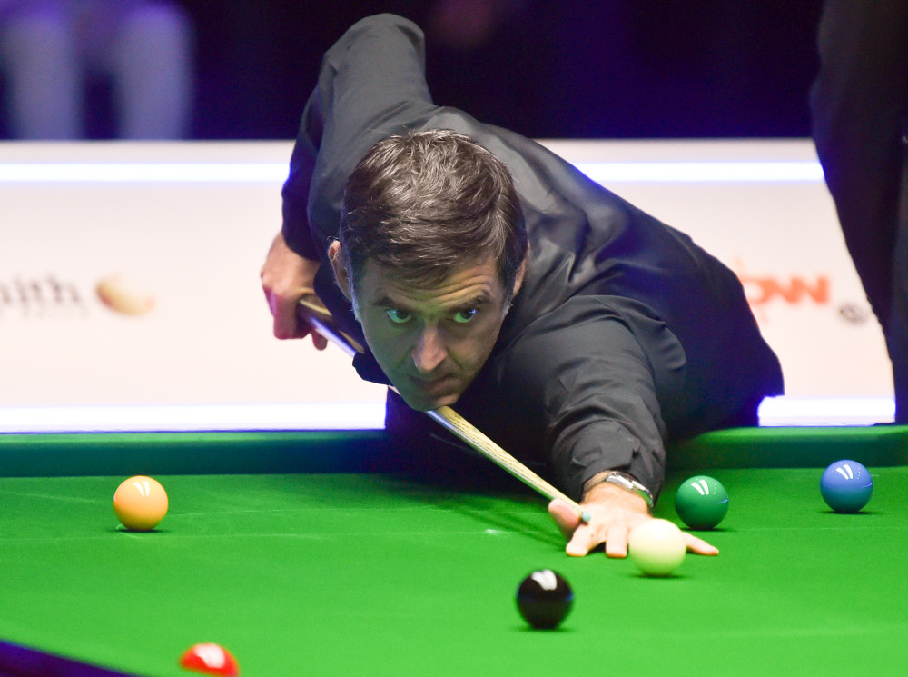 后防措手不 后防措手不